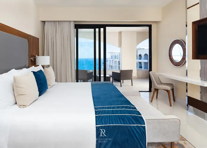 One Bedroom Ocean View - La Valencia