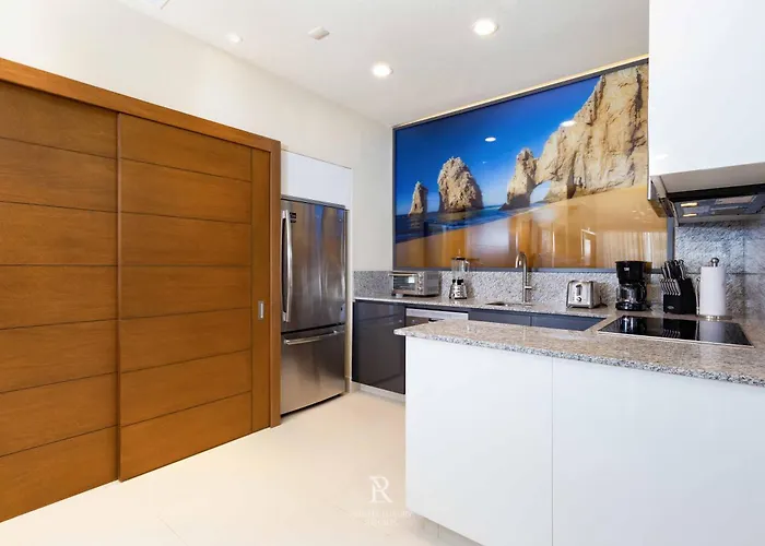 One Bedroom Ocean View - La Valencia Resort
